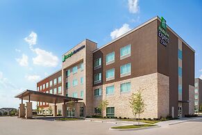 Holiday Inn Express & Suites Austin North - Pflugerville by IHG