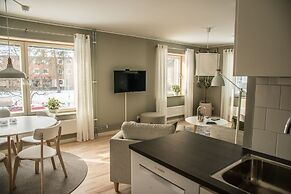 Sky Hotel Apartments Valla Berså