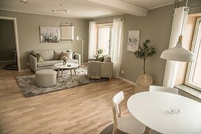 Sky Hotel Apartments Valla Berså