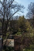 Homely Apartment - LoftAffair