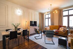 Homely Apartment - LoftAffair