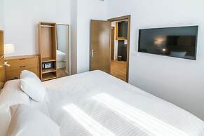 Aquitania Home Suites