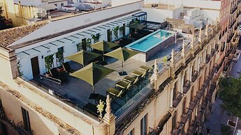 Aquitania Home Suites