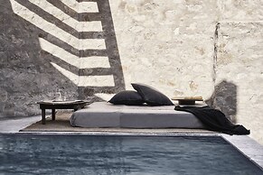 Nomad Mykonos - Small Luxury Hotels of the World