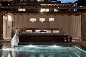 Nomad Mykonos - Small Luxury Hotels of the World