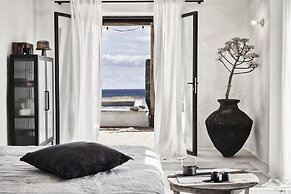 Nomad Mykonos - Small Luxury Hotels of the World