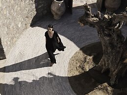 Nomad Mykonos - Small Luxury Hotels of the World