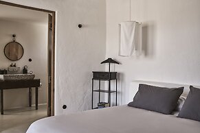 Nomad Mykonos - Small Luxury Hotels of the World