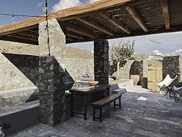 Nomad Mykonos - Small Luxury Hotels of the World