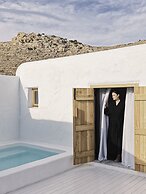 Nomad Mykonos - Small Luxury Hotels of the World