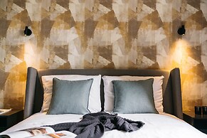 Parkland Apartment - LoftAffair