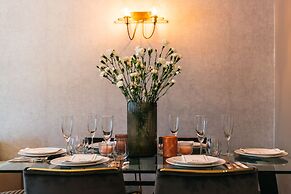 Parkland Apartment - LoftAffair