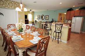 301 Las Fuentes Drive 6 Bedroom Home by RedAwning