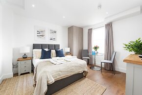 Bayswater by CAPITAL