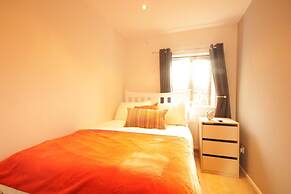 Fantastic 2-bed House in Hull. Garden, Sky tv