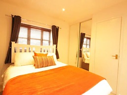 Fantastic 2-bed House in Hull. Garden, Sky tv