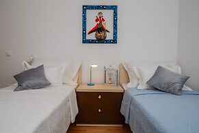 Luxury Secluded Villa w. Pool, Jacuzzi and Garden