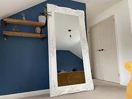 Comfortable Modern 1bed House 5 Mins From Centre