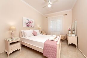 Nostalgia Corfu Town Apartments