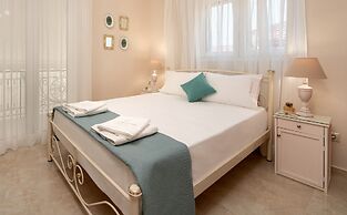 Nostalgia Corfu Town Apartments