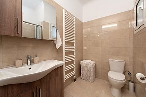 Nostalgia Corfu Town Apartments