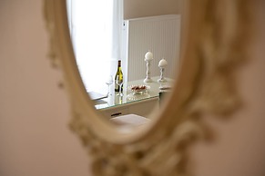 Nostalgia Corfu Town Apartments