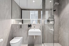 Encore Broadbeach