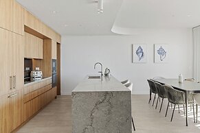 Encore Broadbeach