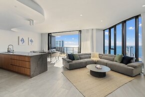 Encore Broadbeach