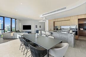 Encore Broadbeach