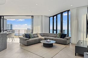 Encore Broadbeach