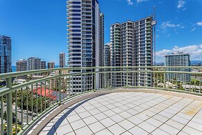 The Meriton on Main Beach