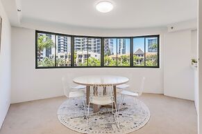 The Meriton on Main Beach