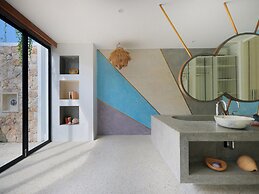 Villa Seascape by Elite Havens