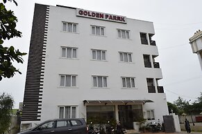 Golden Parrk