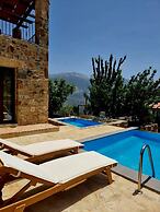 Minos Country Living Apartments