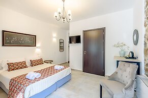 Minos Country Living Apartments