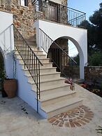 Minos Country Living Apartments