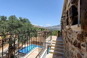 Minos Country Living Apartments