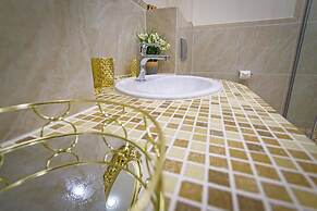 Apartment Etazhydaily Azina