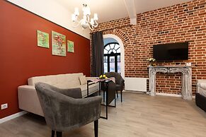 Apartment Etazhydaily Azina