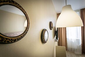 Apartment Etazhydaily Azina