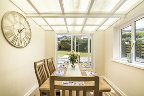 The Cwtch - 3 Bedroom - Pentlepoir