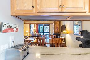 Cozy Aspen Grove 2 bed 2 bath by RedAwning Save 10% on 3 Nights, 15% o