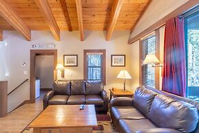 Cozy Aspen Grove 2 bed 2 bath by RedAwning Save 10% on 3 Nights, 15% o