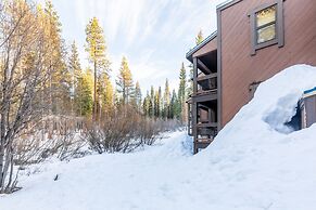 Cozy Aspen Grove 2 bed 2 bath by RedAwning Save 10% on 3 Nights, 15% o