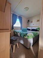 Inviting 3-bed Caravan in Porthcawl