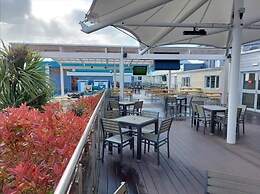 Inviting 3-bed Caravan in Porthcawl