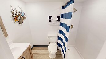 Sea Palm 1D is a 2 BR 1 Bath that is pet friendly and sleeps 6 by RedA