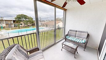 Sea Palm 1D is a 2 BR 1 Bath that is pet friendly and sleeps 6 by RedA